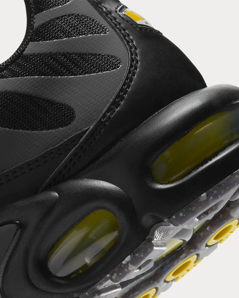 air max plus black and yellow