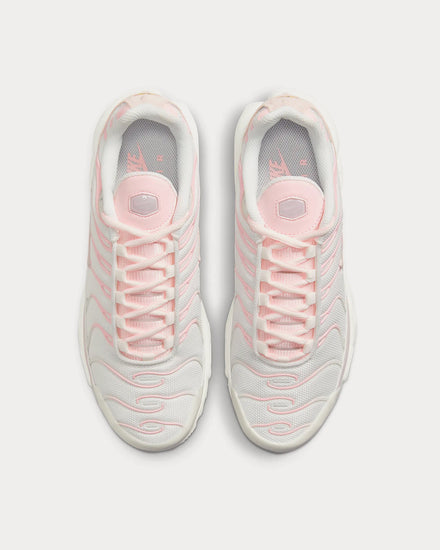 nike air max plus arctic punch