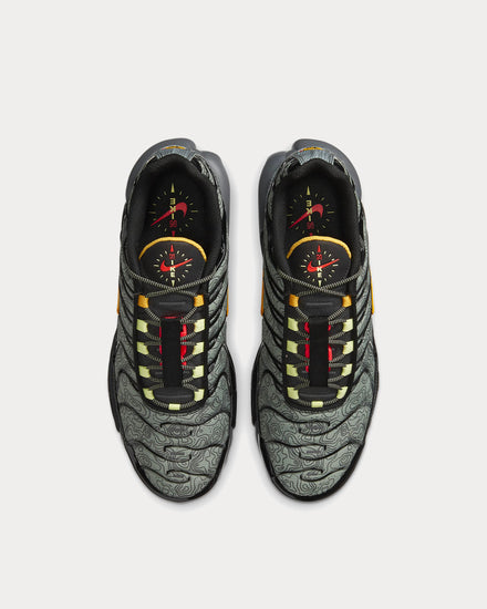 Nike Air Max Plus Spiral Sage Low Top Sneakers - 3