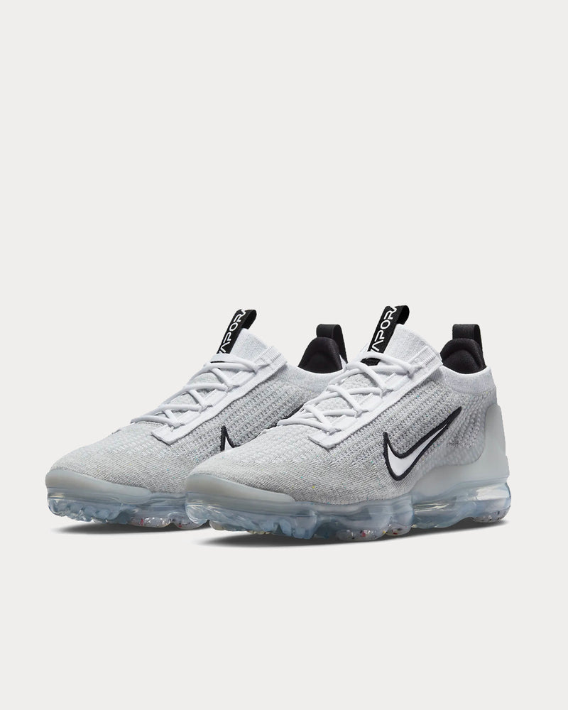 Nike Air VaporMax 2021 FK White / Black / Metallic Silver Low Top Sneakers - 2