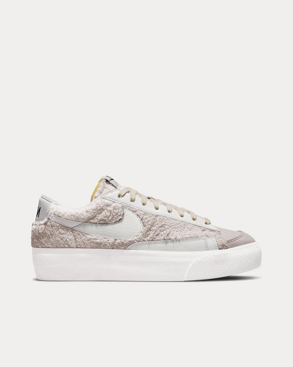 nike blazer low womens white and black