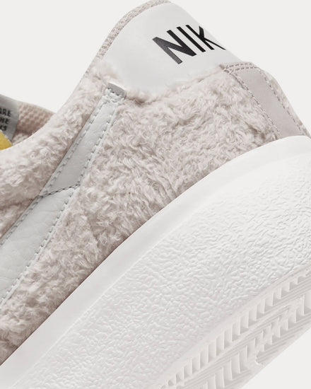 Nike Blazer Low Platform Light Bone / Black / Summit White Low Top Sneakers - 6