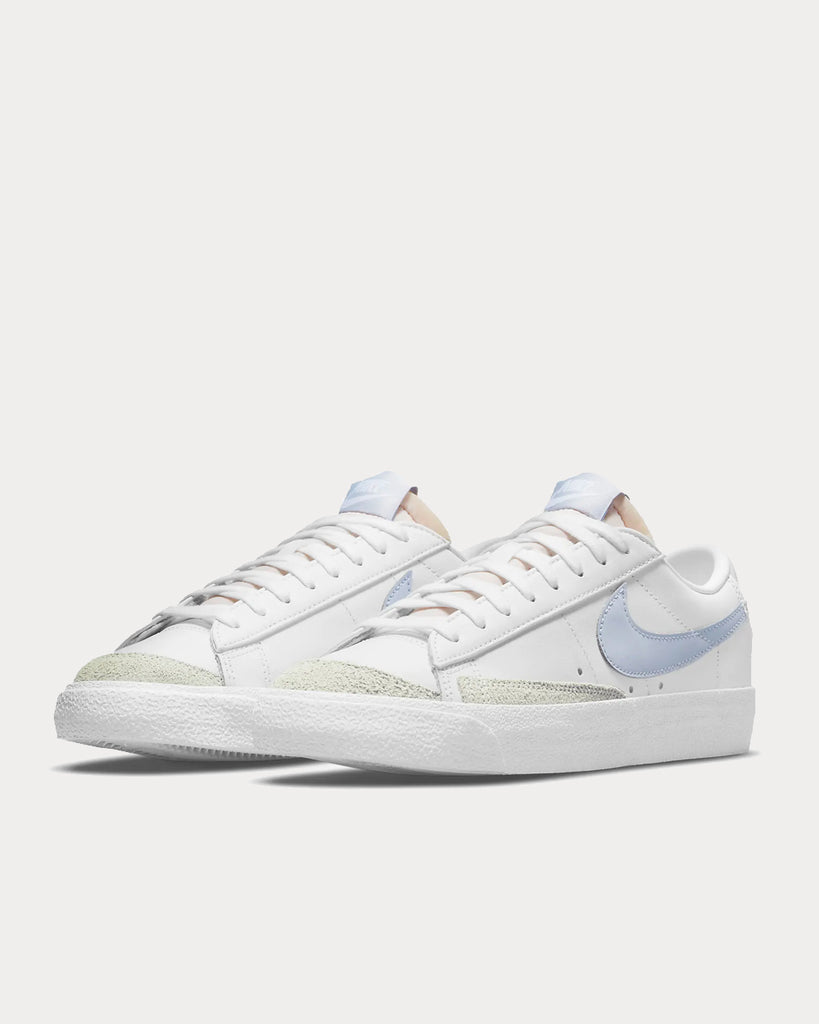 Nike Blazer Low '77 White / Ghost Low Top Sneakers Sneak in Peace