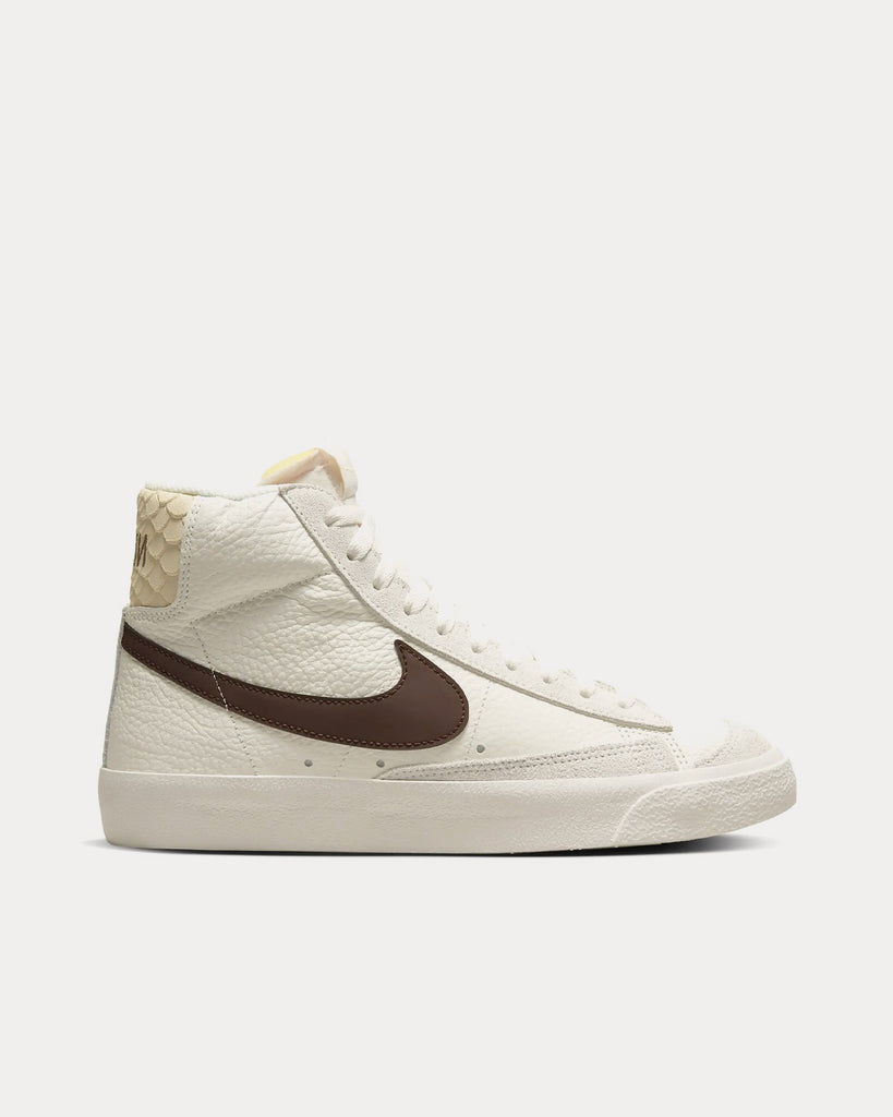 Nike mid best sale blazer 77 beige