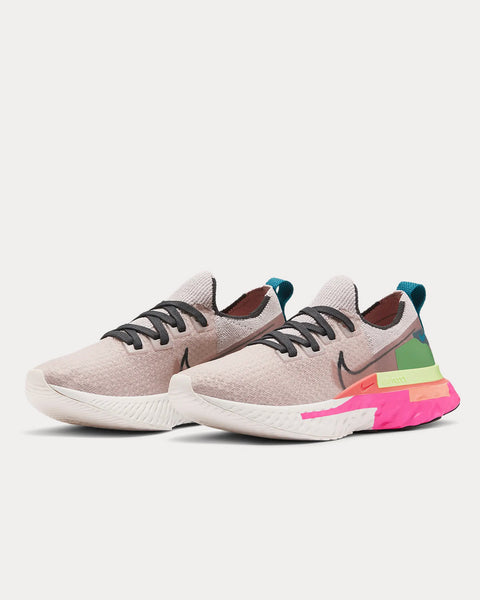 React Infinity Run Flyknit Premium Trainers
