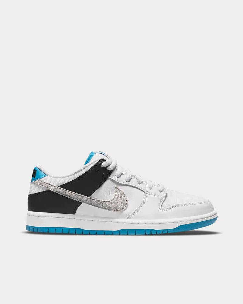 NIKE SB DUNK LOW PRO 白×青×黒 Nike Men's SB Dunk Low Pro Skate White / Black / Laser Blue