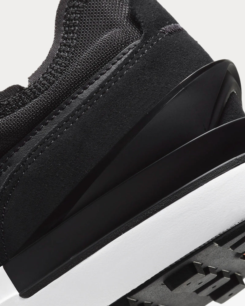 Nike Waffle One Black / White / Orange / Black Low Top Sneakers - 5