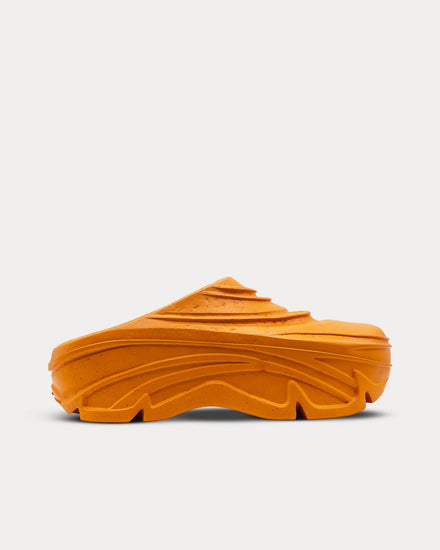 RAL7000STUDIO x Bershka Magma Clogs - 1