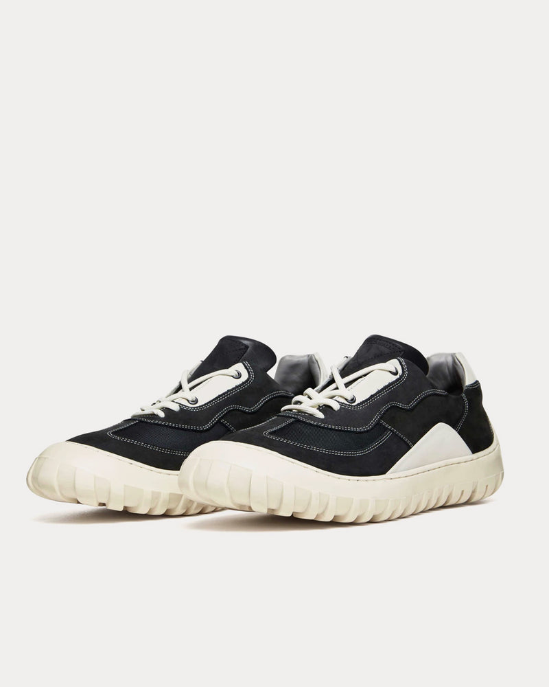 A-COLD-WALL* Strand 180 Black / White Low Top Sneakers - 3