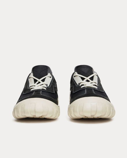 A-COLD-WALL* Strand 180 Black / White Low Top Sneakers - 4