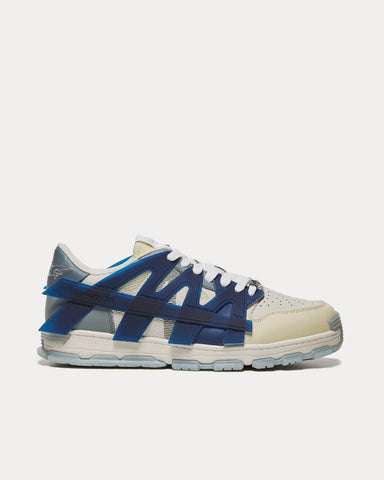 Acupuncture Tank Taglia Low Top Sneakers