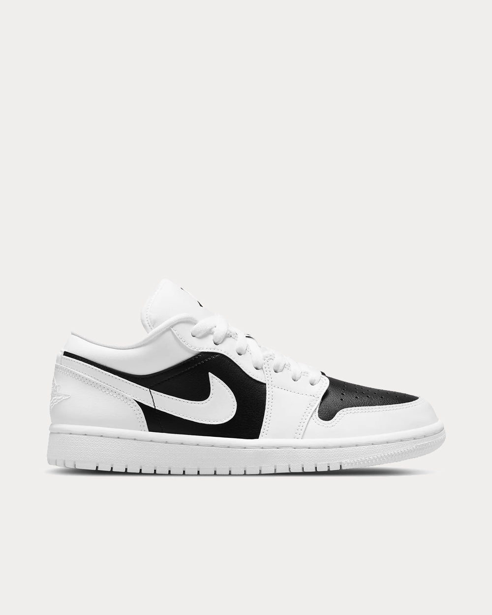 nike air jordan 1 women black and white