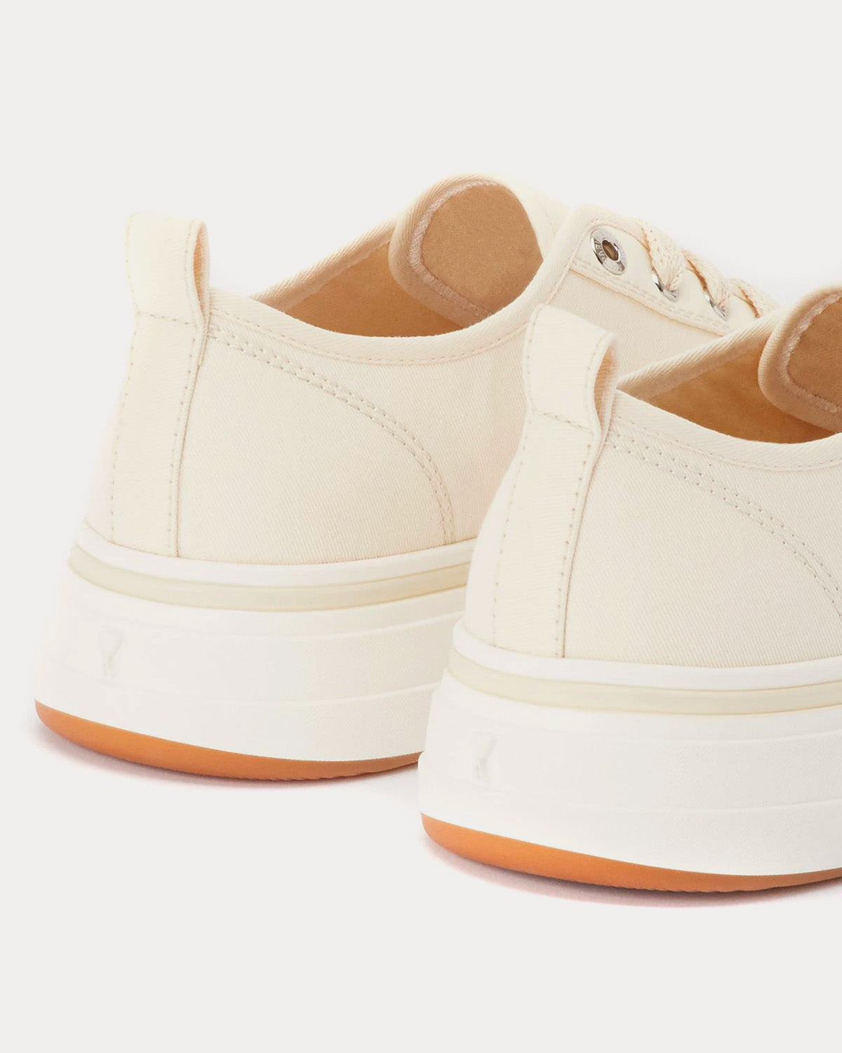 AMI - 1980 Canvas Off-White Low Top Sneakers