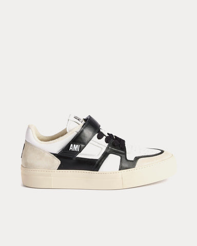 Ami Paris Ami De Coeur Black / White Low Top Sneakers