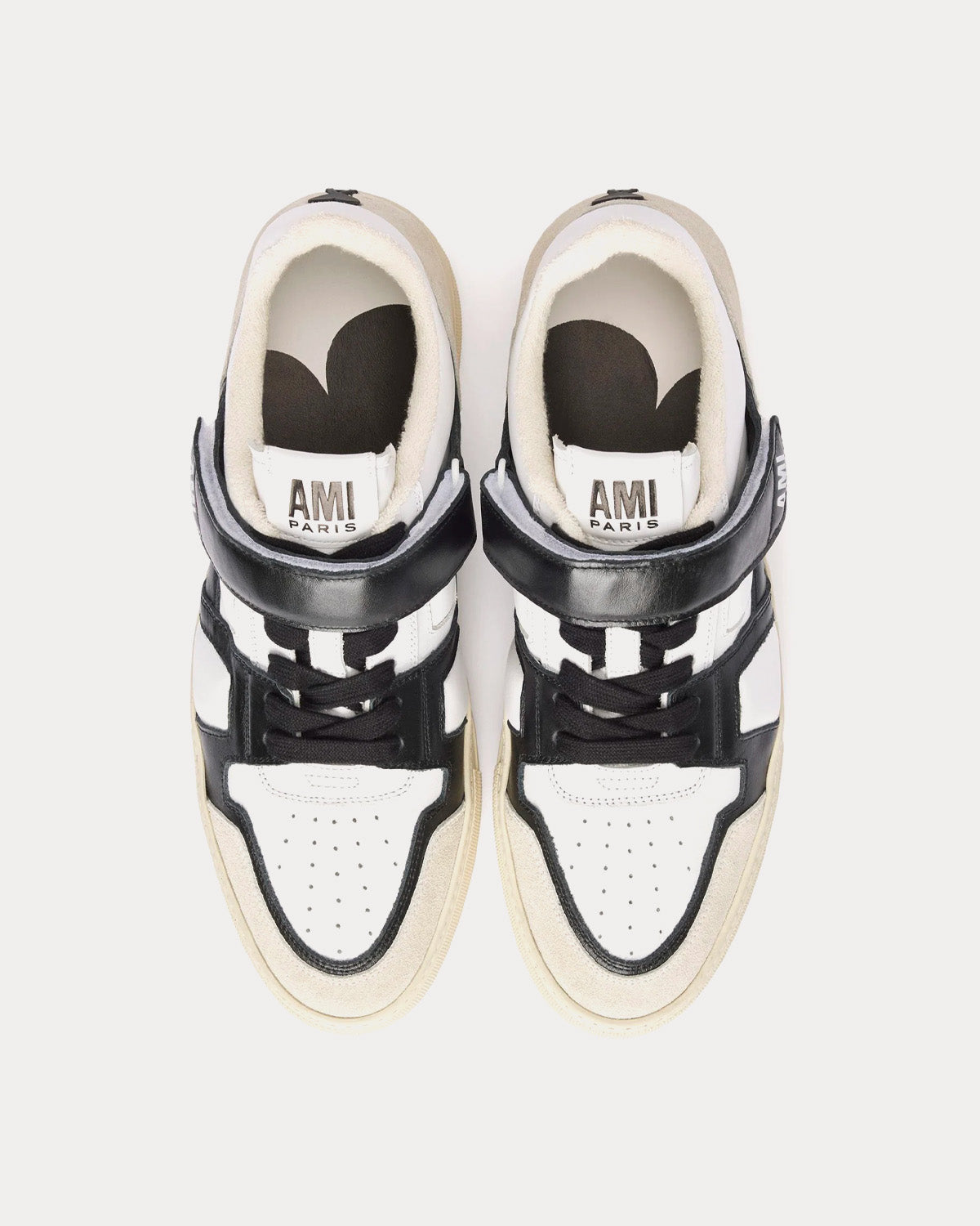 AMI - Ami De Coeur Black / White Low Top Sneakers