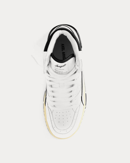 【関税込み】Axel Arigato ホワイト Area Hi スニーカー Axel Arigato Area Hi Sneaker | REVERSIBLE
