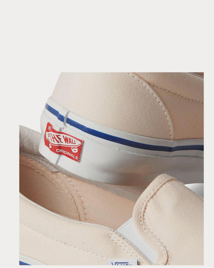 Vans OG Classic LX Canvas Slip-On  White slip on sneakers - 4