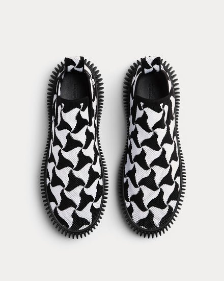 Bottega Veneta Ripple Black / Optic White Slip On Sneakers - 2
