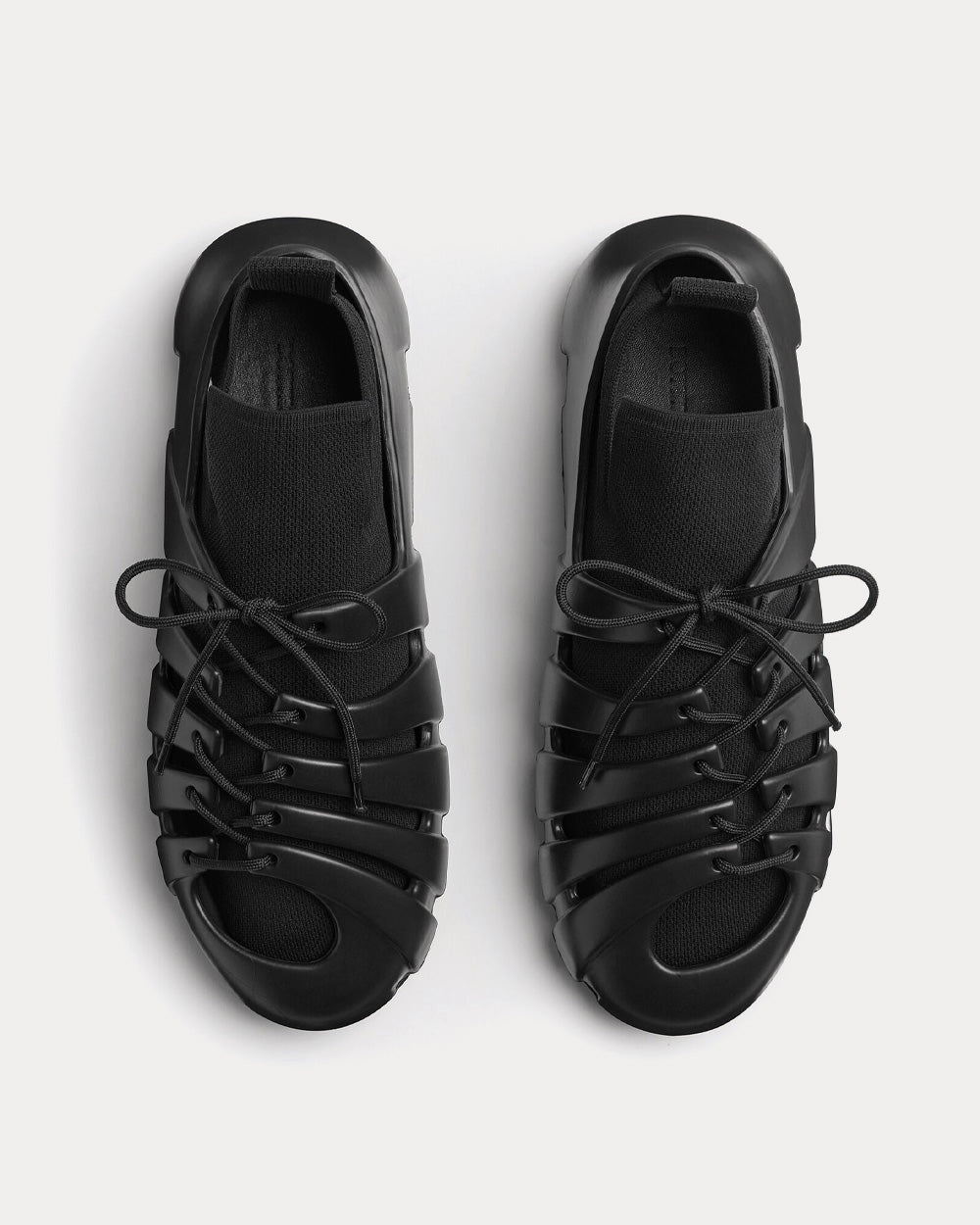 Bottega Veneta - Trail Black Low Top Sneakers