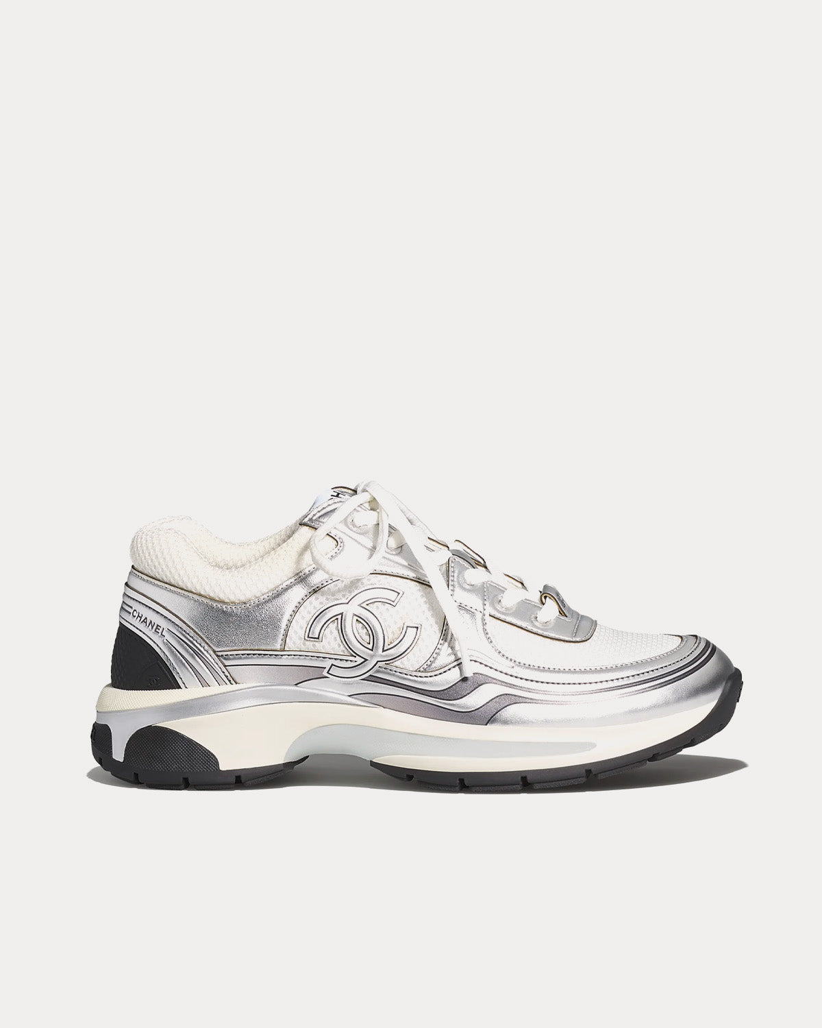 sneakers silver