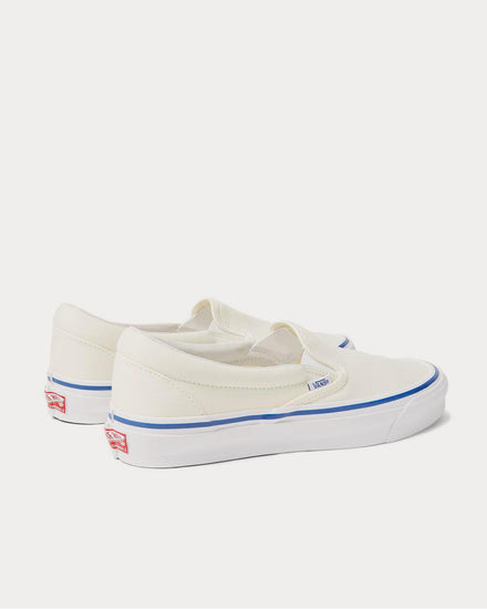 Vans UA OG Classic LX Canvas Slip-On  Off-white sneakers - 4