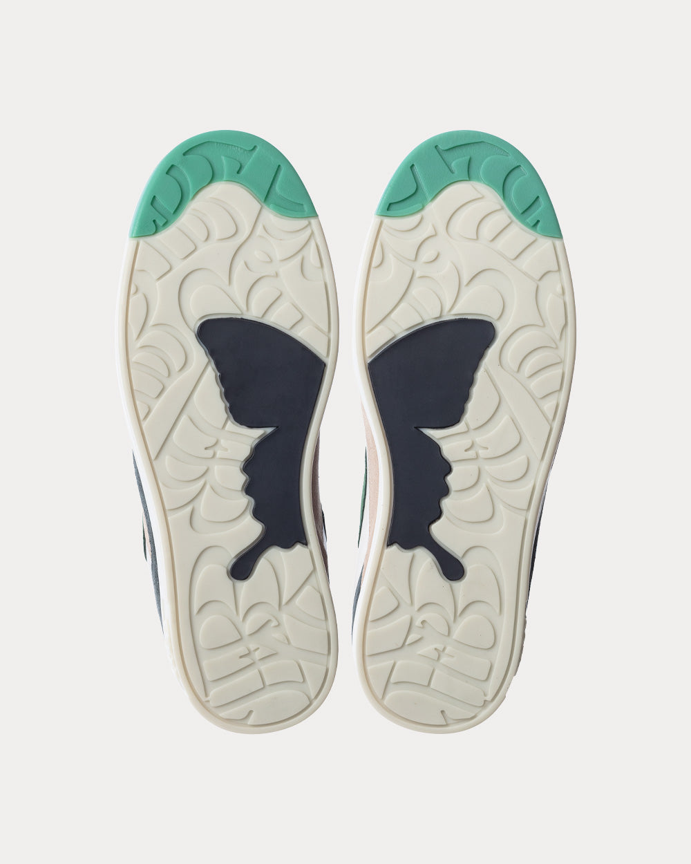 Fashion Baby - Swallowtail Camo Hawk Low Top Sneakers