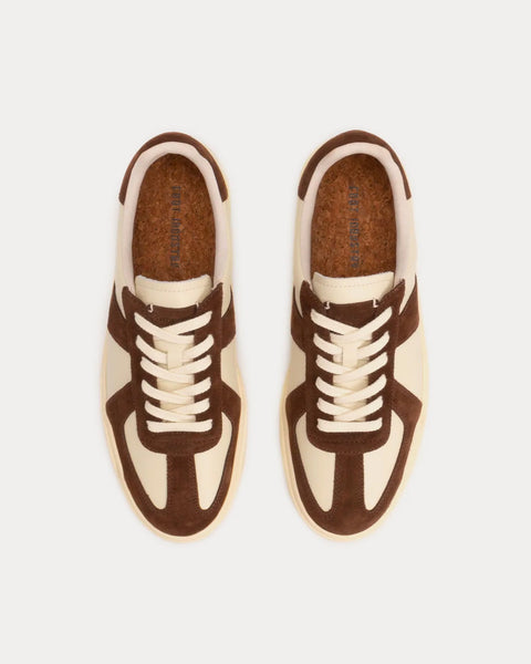 2022 a/w AUA301-003 Off-White / Brown Low Top Sneakers