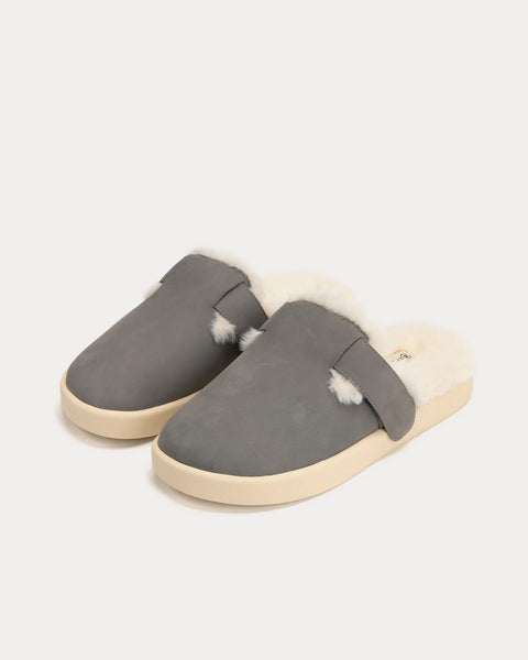 2022 a/w AUE003-001 Grey Slip On Sneakers