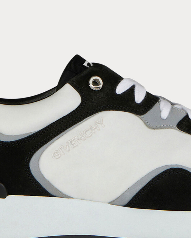 Givenchy GIV Runner Black / White / Grey Low Top Sneakers - 5