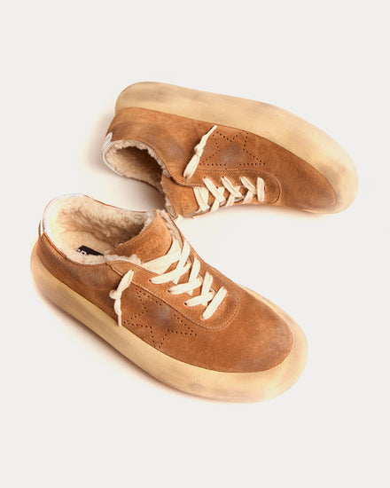 Golden Goose Space-Star Tobacco-colored suede with Shearling Lining Low Top Sneakers - 2