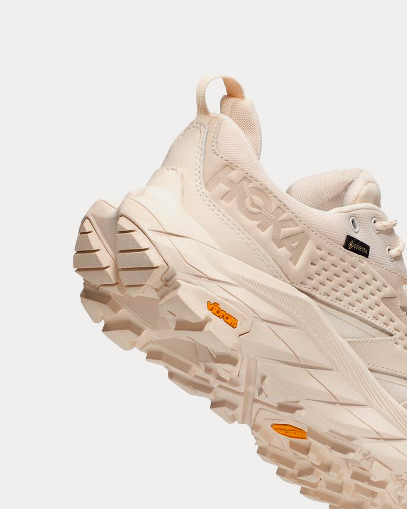 Hoka Anacapa Low GTX Eggnog / Shifting Sand Running Shoes Sneak in Peace