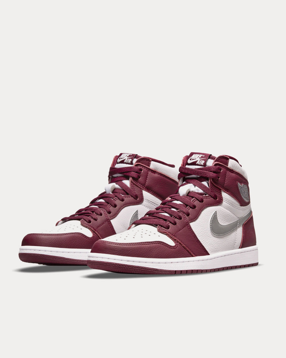 air jordan 1 retro high og bordeaux metallic silver white
