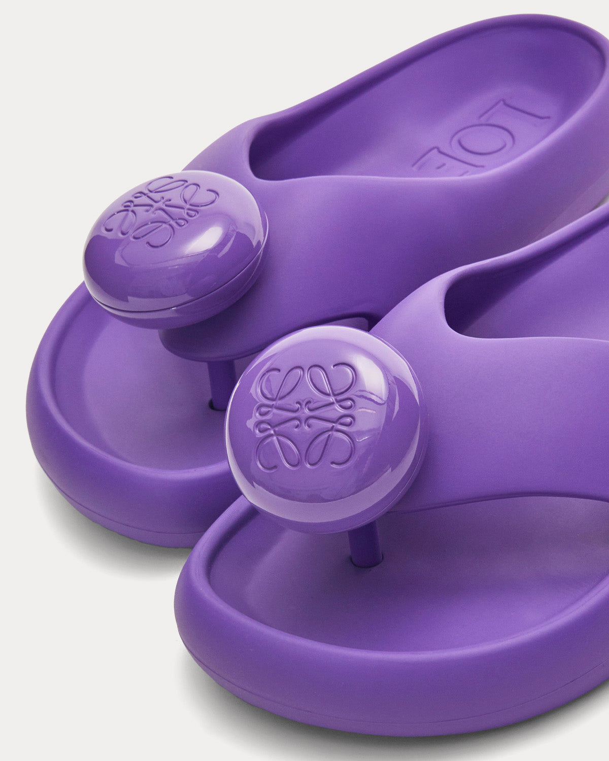 Loewe x Paula's Ibiza - Bubble Thong Slide Light Foam Rubber Purple Slip Ons