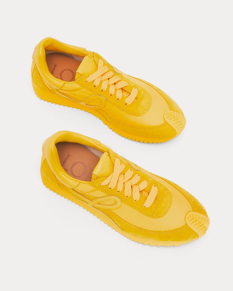 Flow Runner in Suede & Nylon Yellow Low Top Sneakers