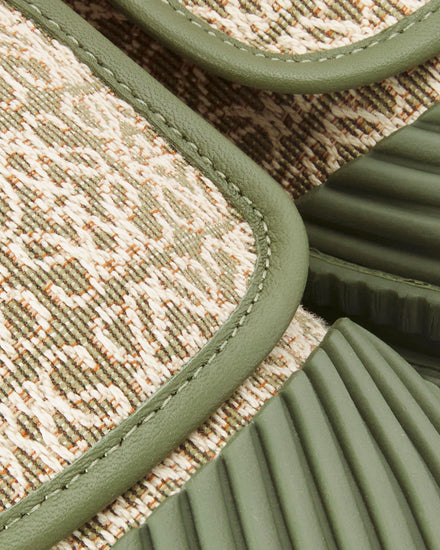 Loewe Anagram Flap in Jacquard & Calfskin Green / Avocado Green Low Top Sneakers - 4