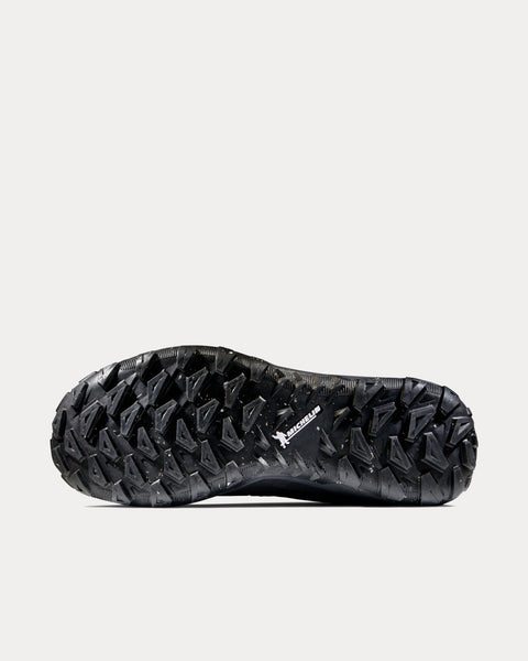 Ultimate III Low GTX Black Running Shoes