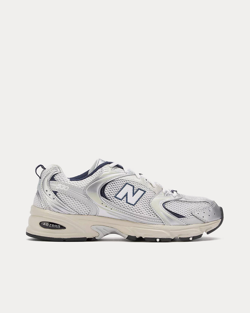 Redding Londen parallel New Balance 530 Silver Metallic / Summer Fog / Navy Low Top Sneakers -  Sneak in Peace