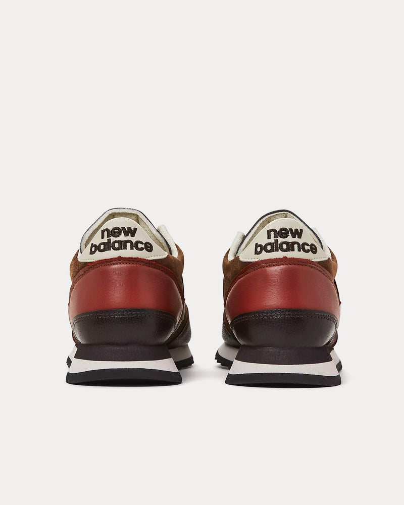 スニーカー New Balance 730 Made in UK French Roast New Balance Men's MADE in UK 730 French Roast with Feather