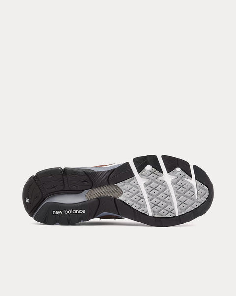 MADE in UK 920 Navy with Beige & Black Low Top Sneakers