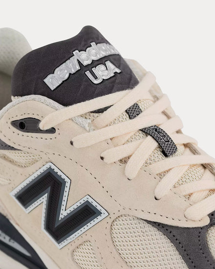 New Balance Unisex MADE in USA 990v3 Moonbeam with Macadamia