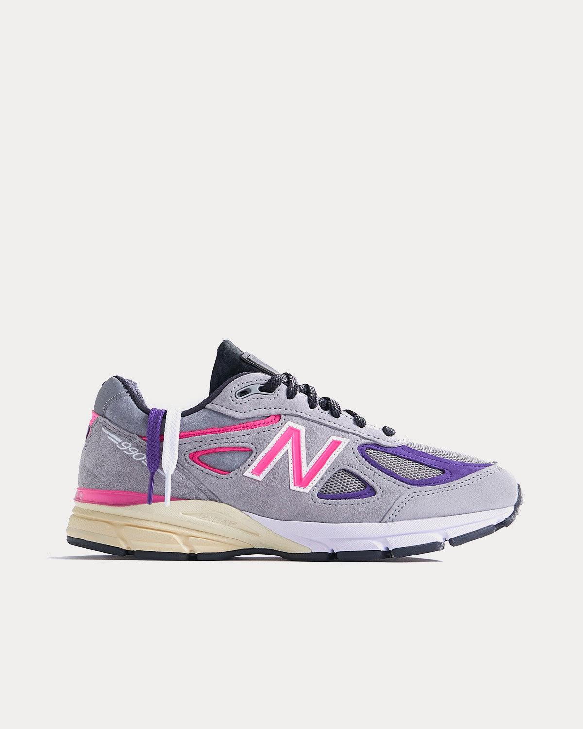 New Balance x Kith Unisex 990v4 