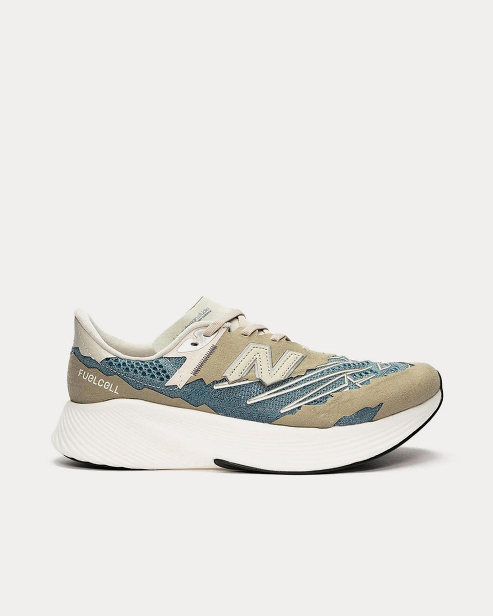New Balance Tokyo Design Studio FuelCell RC Elite V2 Beige Running