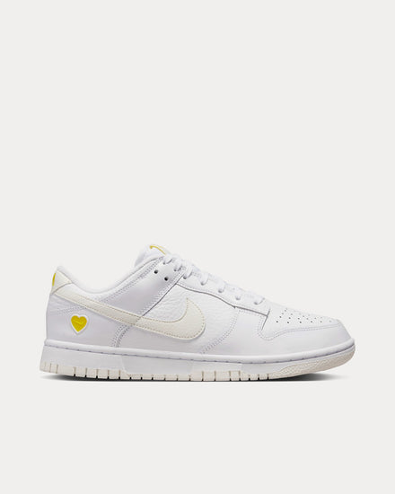 Nike Dunk Low 'Yellow Heart' Low Top Sneakers - 1