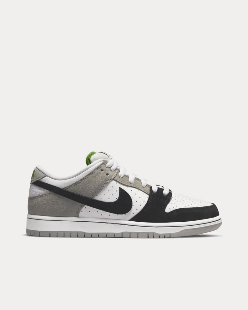 ★韓国の人気★【NIKE】★SB DUN.K LOW CHLOROPHYLL★23-30cm★ Nike Men's SB Dunk Low Chlorophyll Low Top Sneakers & Trainers