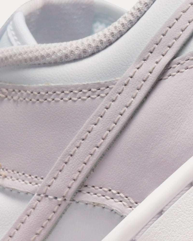 Nike Dunk Low White / Venice Low Top Sneakers - 5