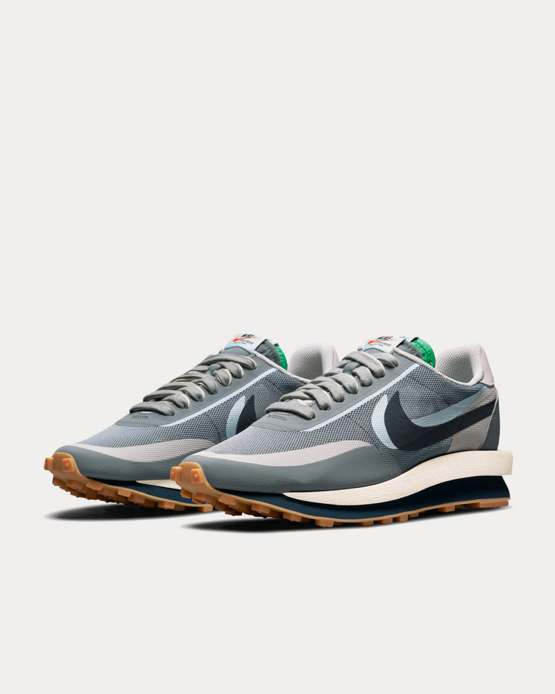 Nike x Sacai x CLOT LDWaffle Obsidian Grey Low Top Sneakers - 3