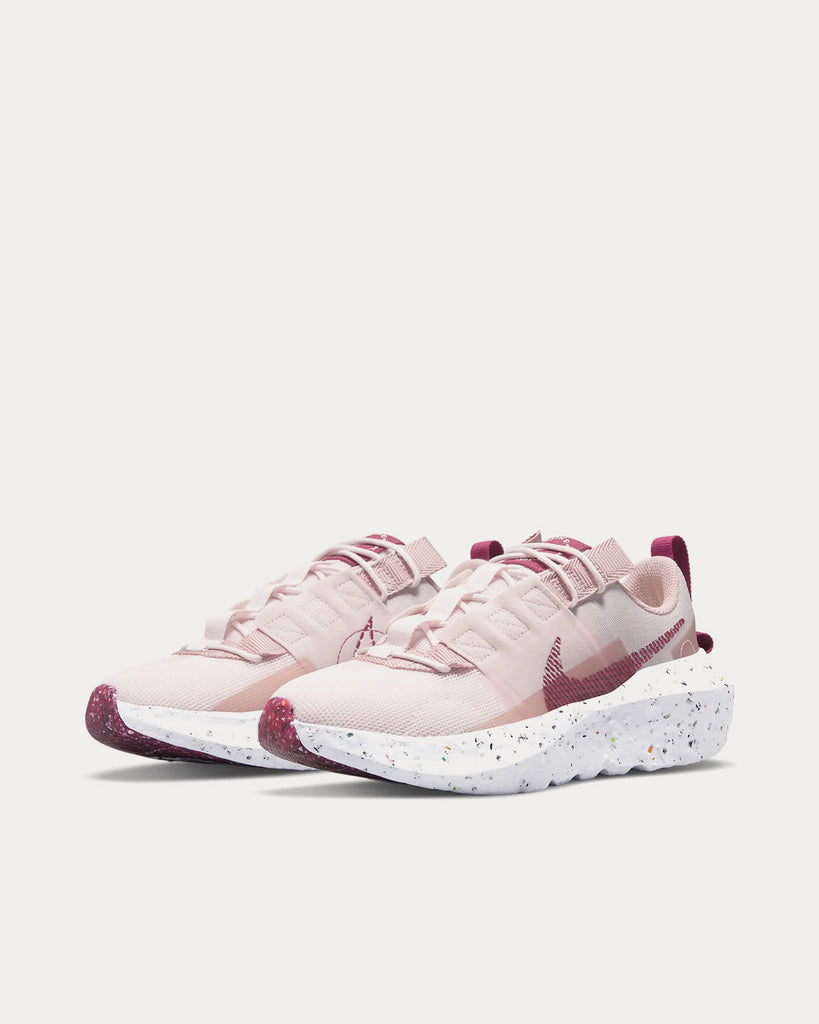 Soft pink nikes sale