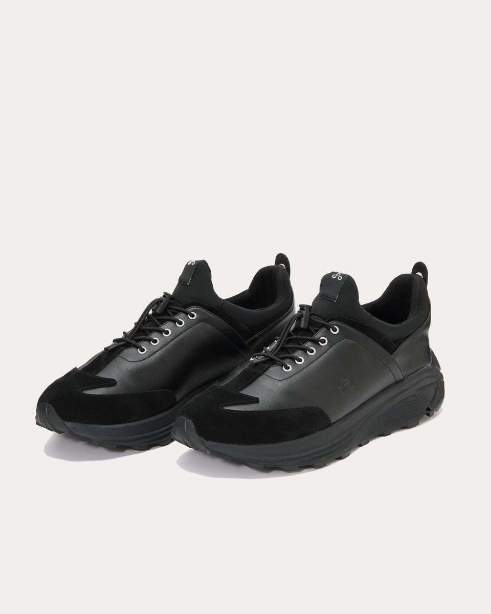 OAO Mona Black Low Top Sneakers - Sneak in Peace