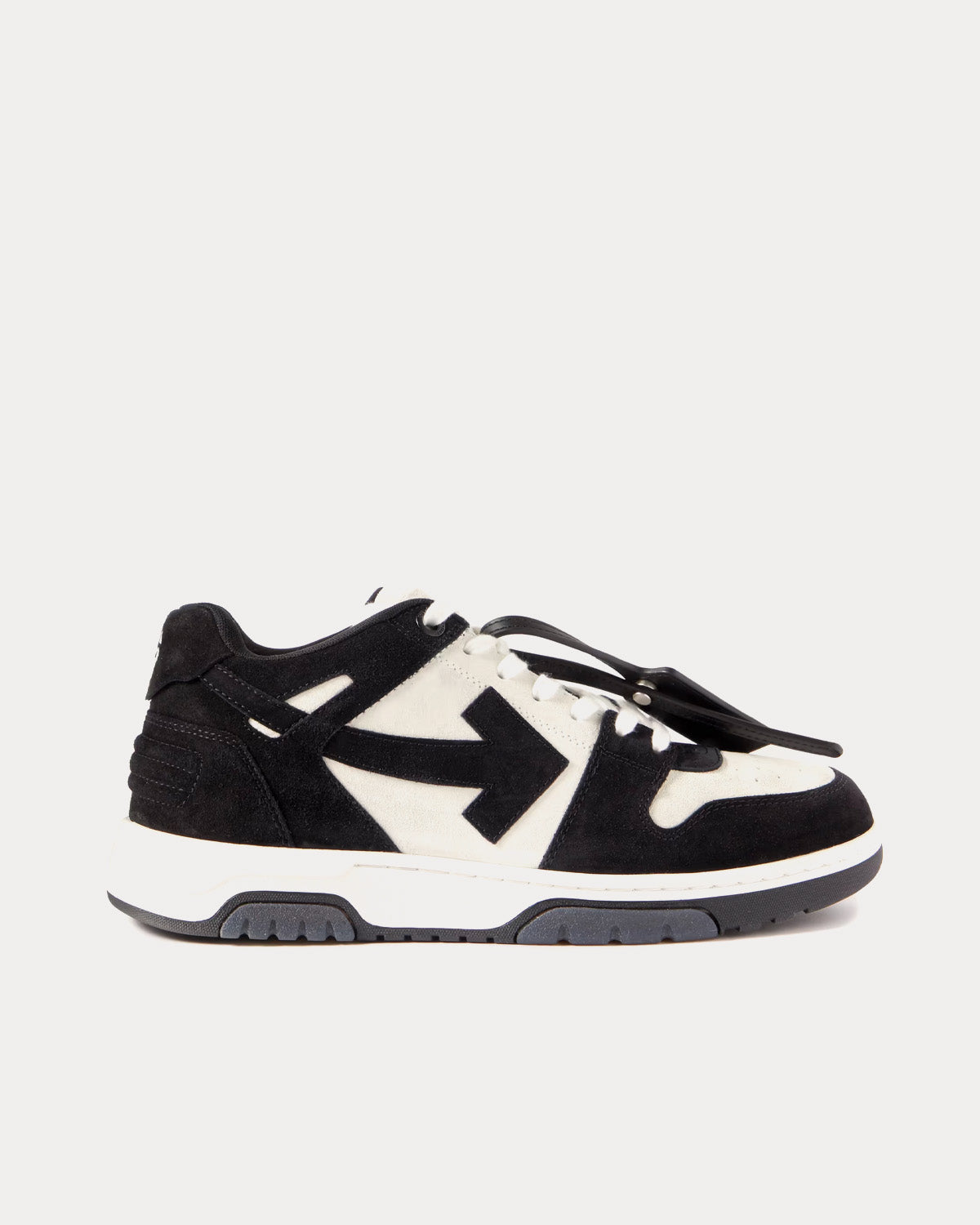 Off-White - Out Of Office Calf Leather Black / White Low Top Sneakers