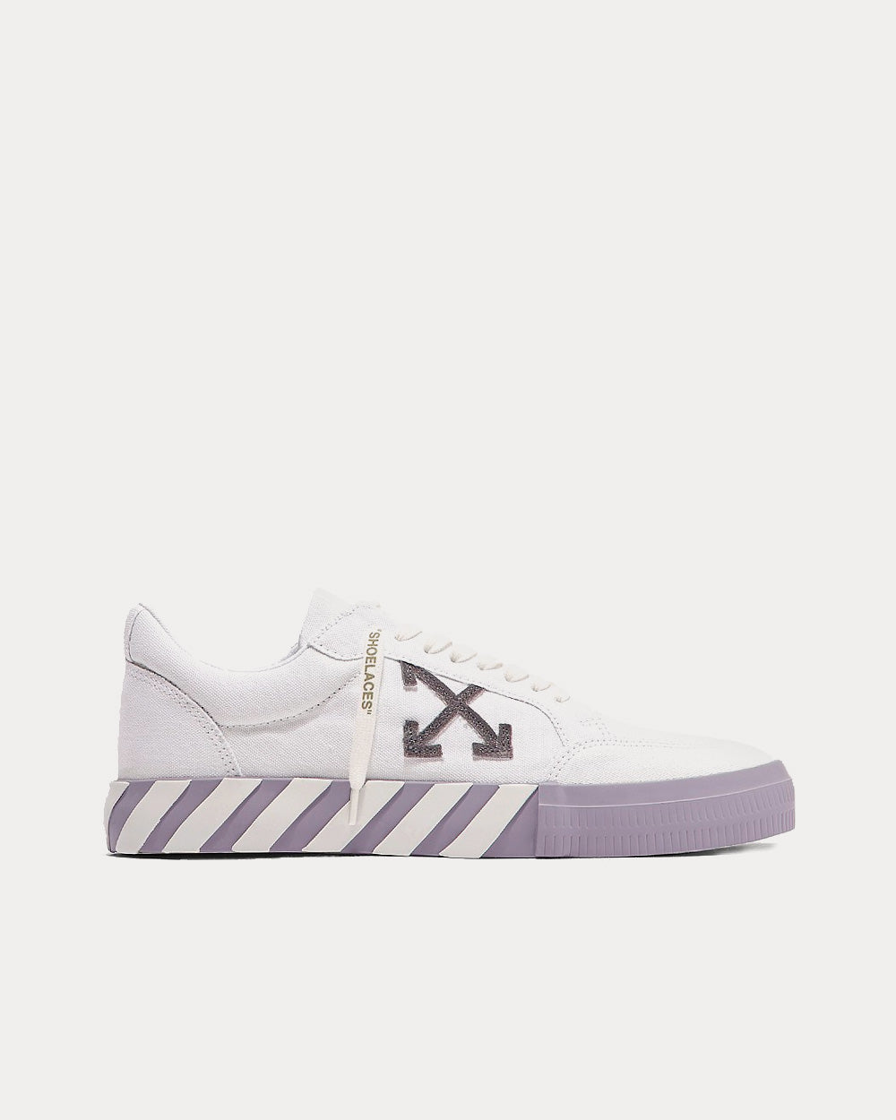 Off-White Low Vulcanized Calf Leather Sneaker White & Black